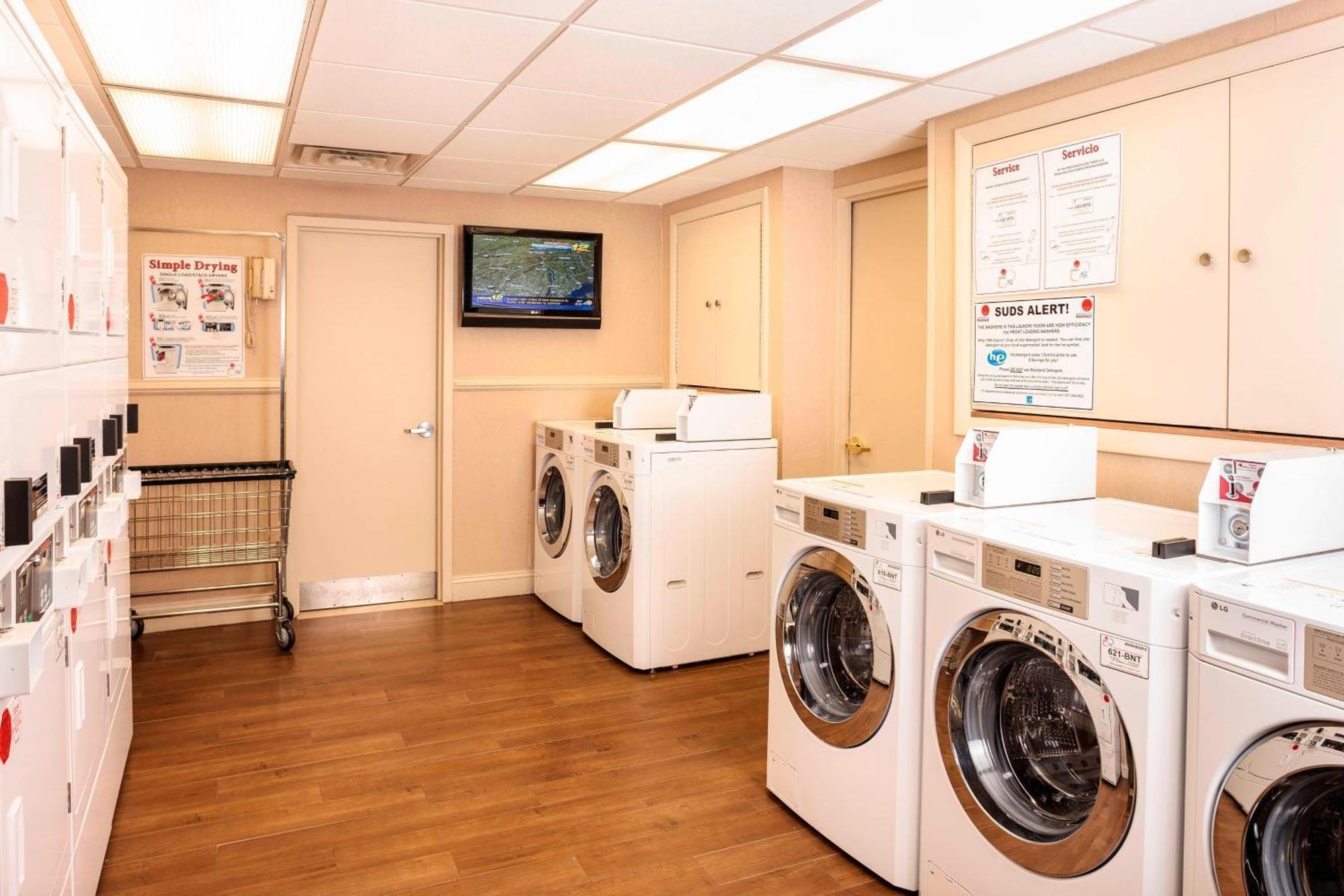 Residence Inn White Plains Westchester County Bagian luar foto